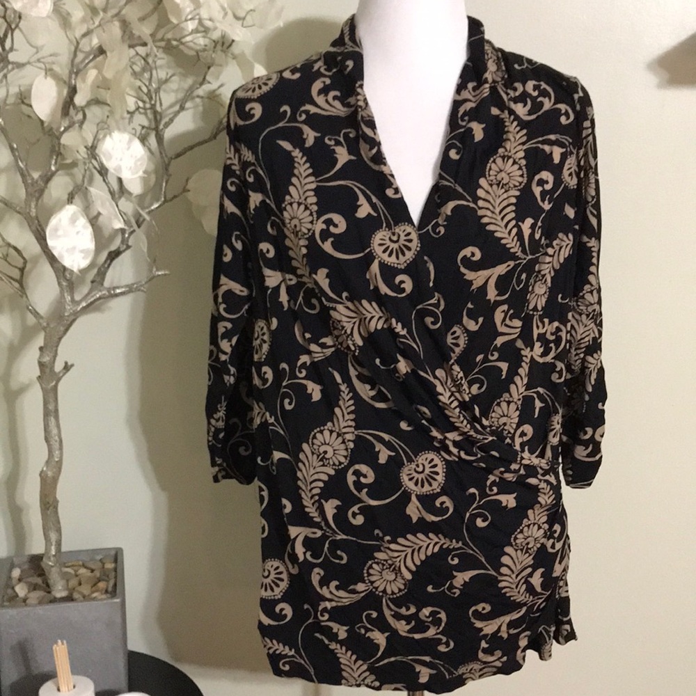 KAREN KANE FRONT WRAP TOP